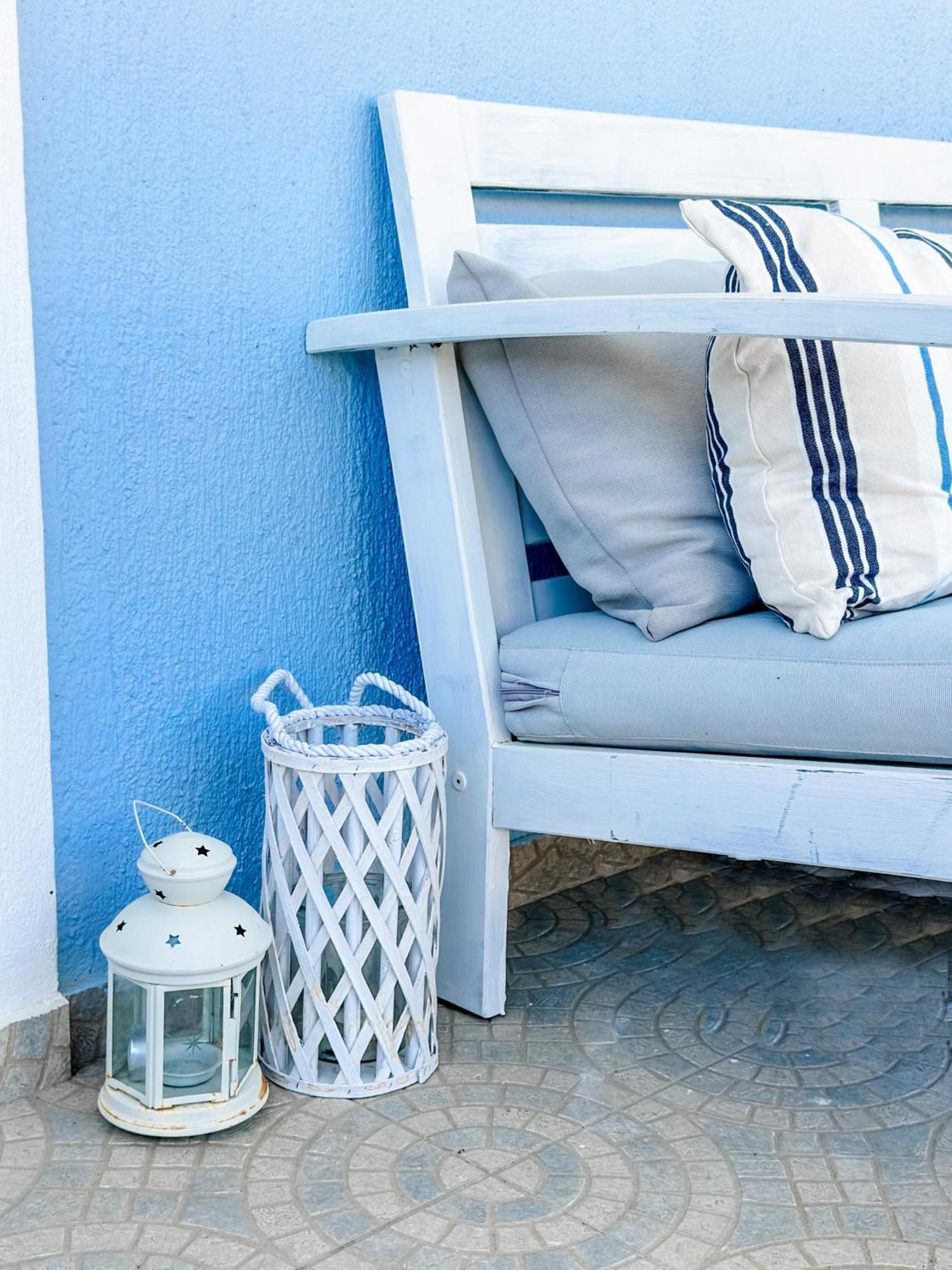 Apartment Blue Seaside House With Terrace Skala Eresou